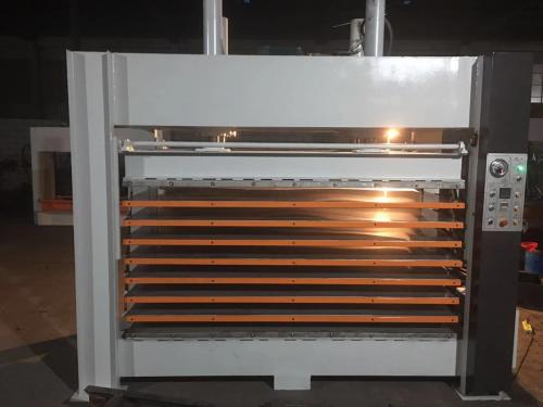 熱壓機1300X2500X8層100噸